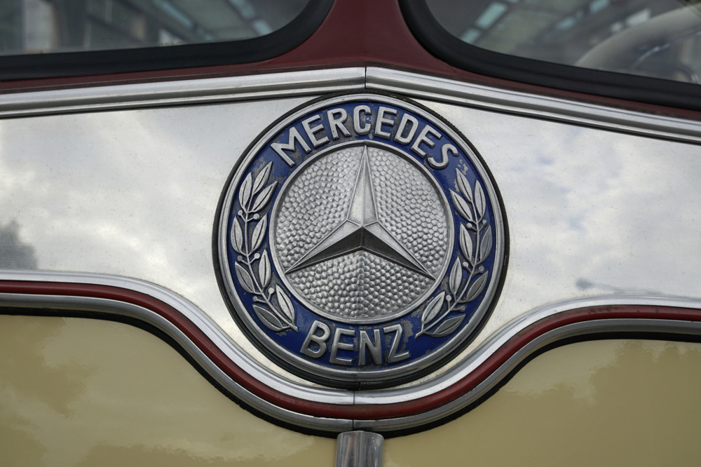 Mercedes-Benz mo360