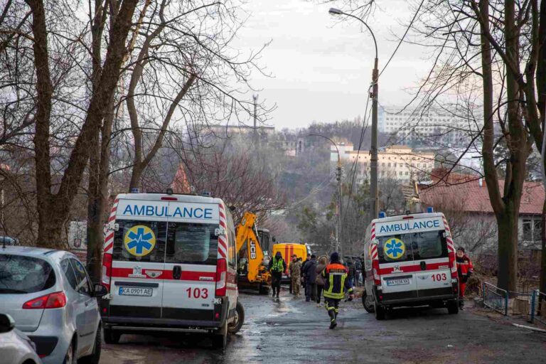 helicopter crashes in ucraine