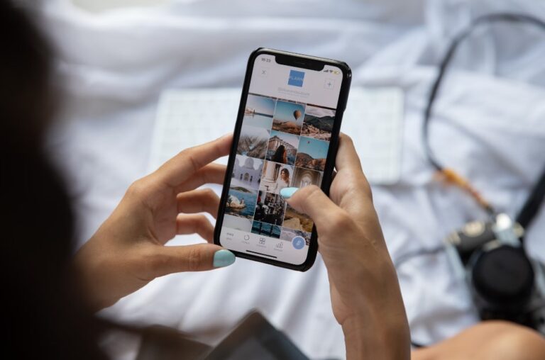 what are ai phones