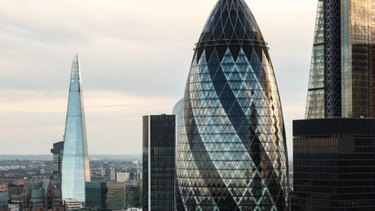The French stock market collapses London becomes the richest in Europe again