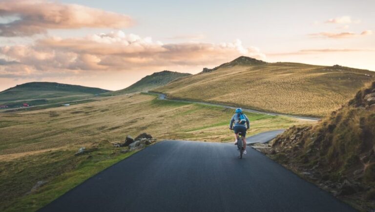 best tracks for cyclotourism worldwide